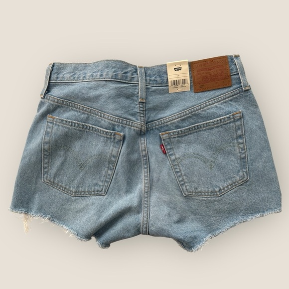 Levi’s | 501 High Rise Distressed Denim Shorts | Size 28 NWT - Picture 5 of 8